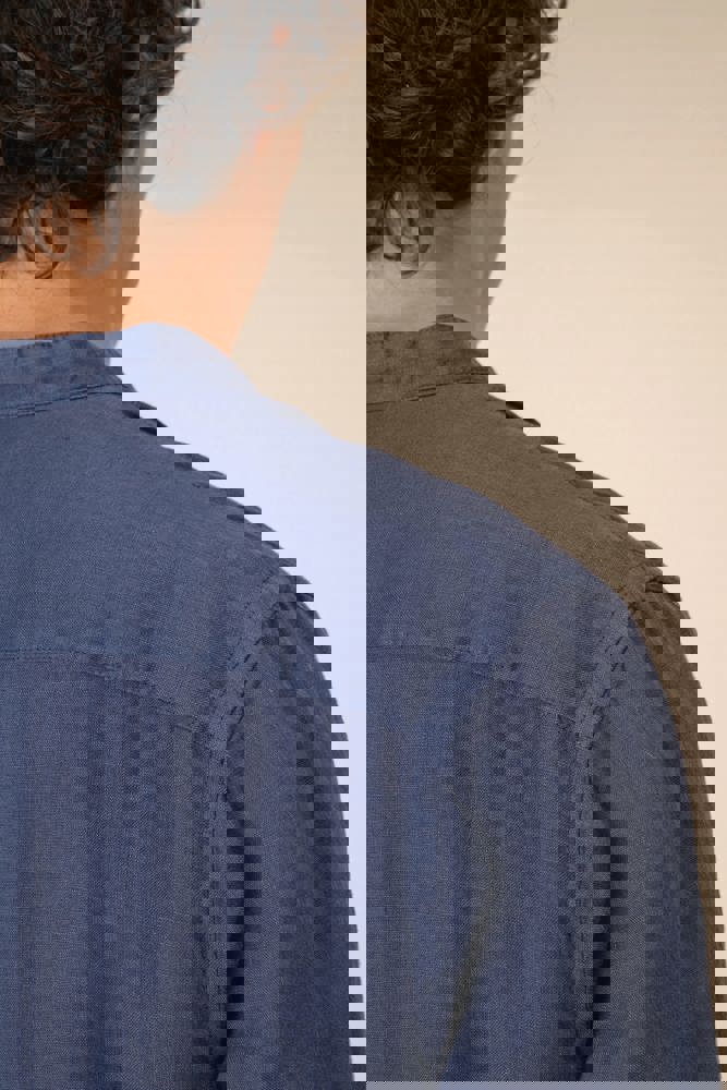 SP507 - Verwassen linen herenoverhemd met maokraag