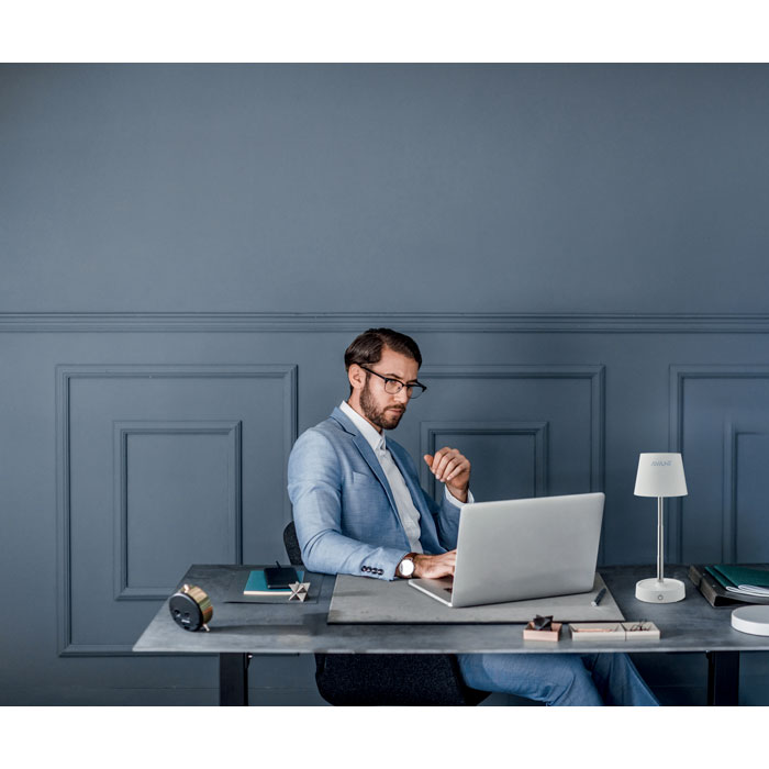 TAPLAMB - Oplaadbare USB tafellamp