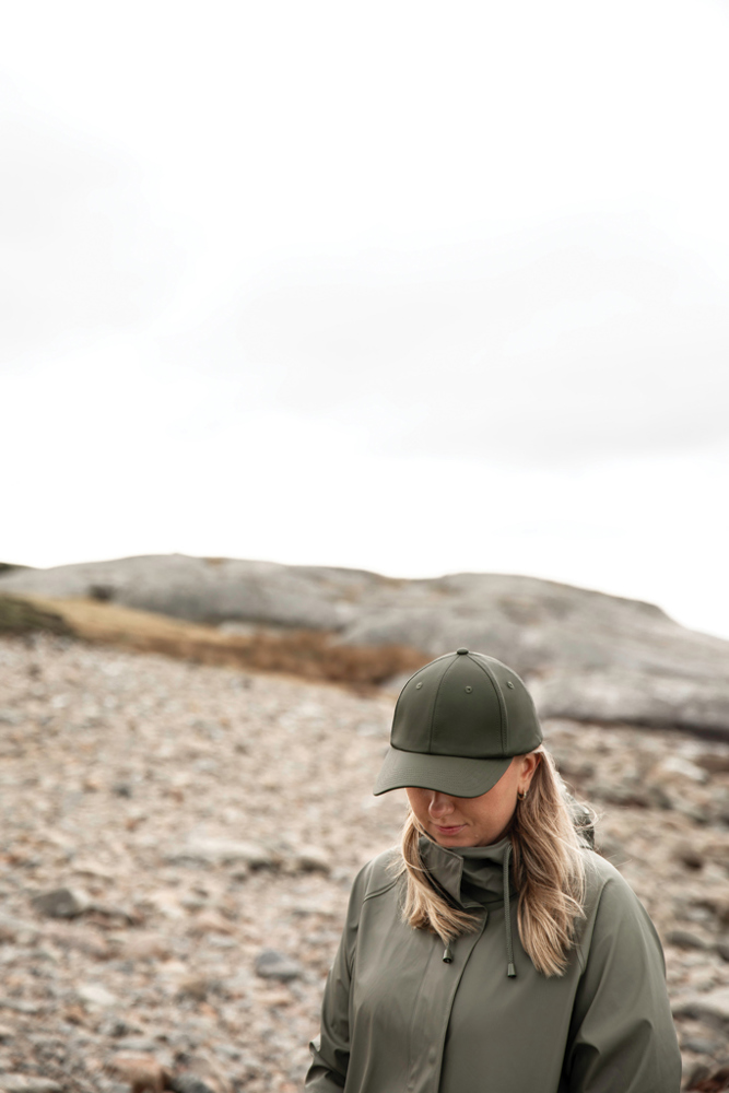 VINGA Baltimore AWARE™ gerecycled PET cap