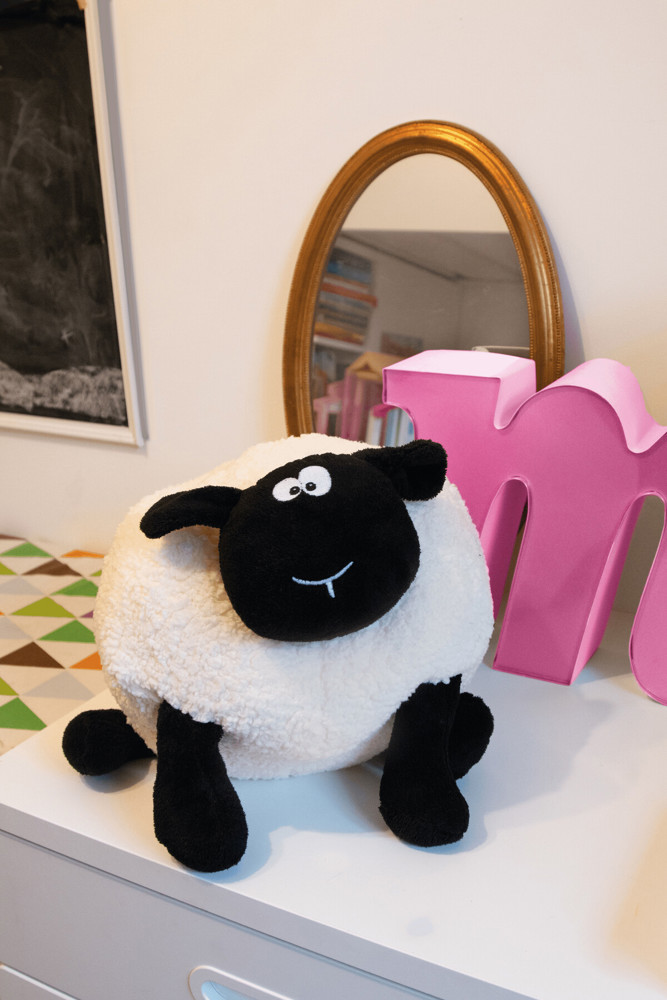 SAMIRA - Grote pluche schaap