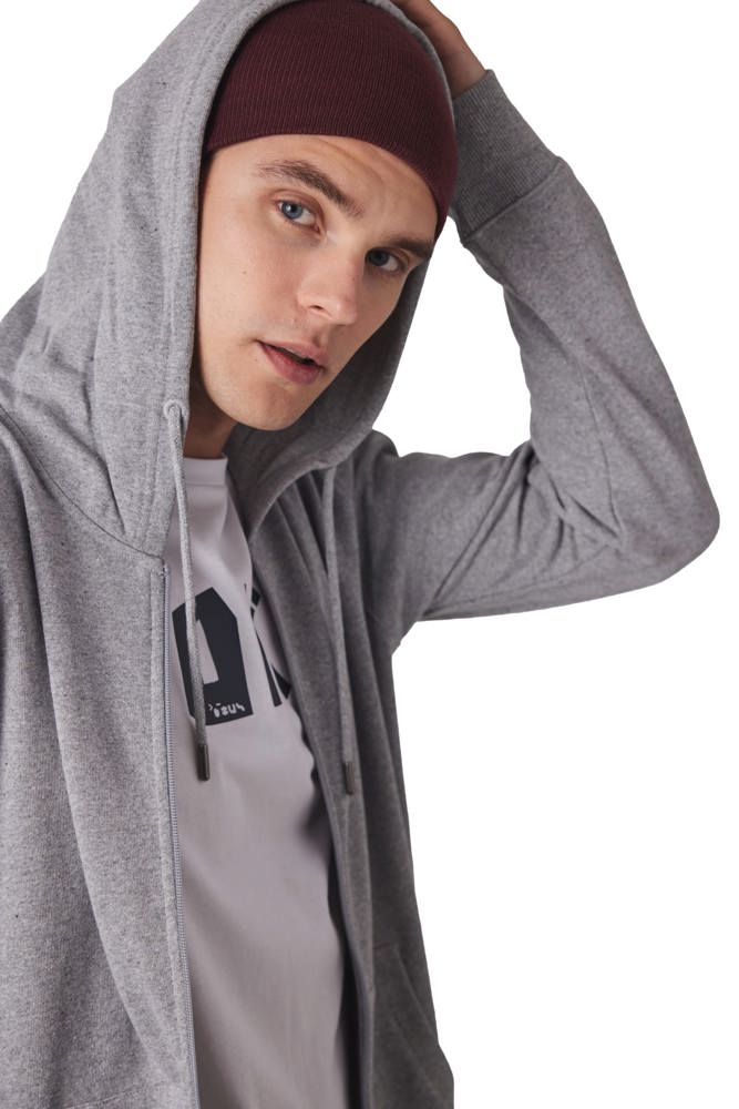 KP956 - Fijn gebreide muts