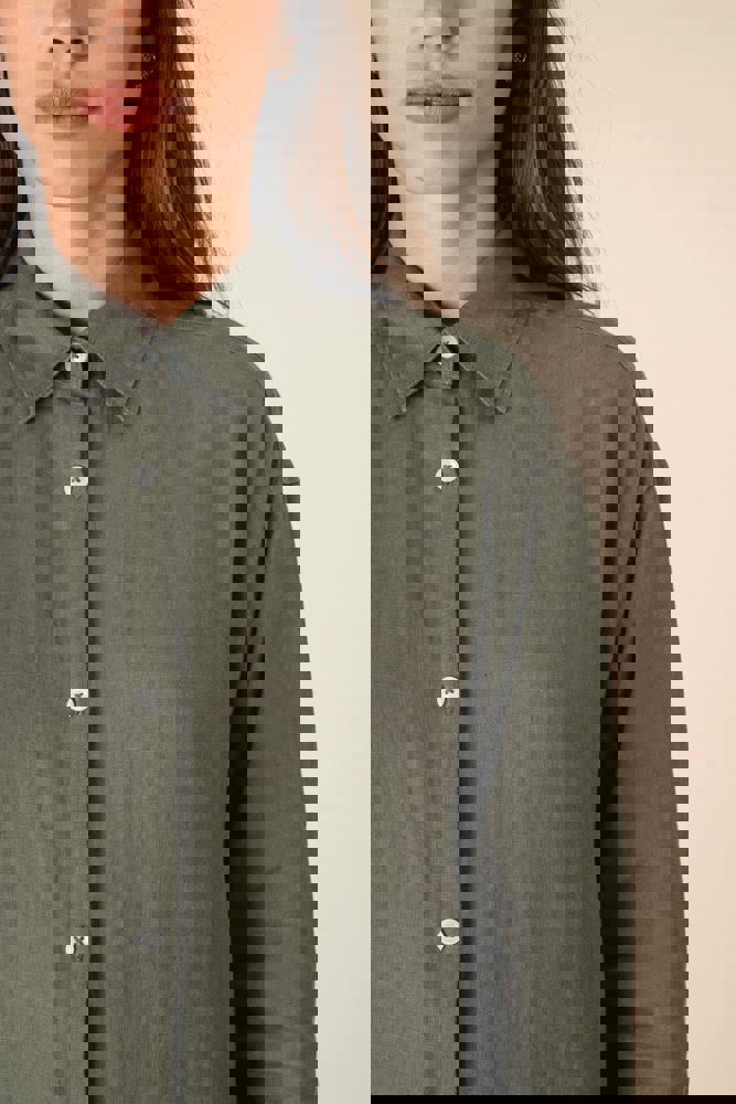 SP5008 - Linnen overhemdjurk voor dames