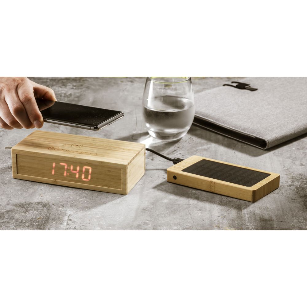 Solar Powerbank 8000+ Wireless Charger externe oplader