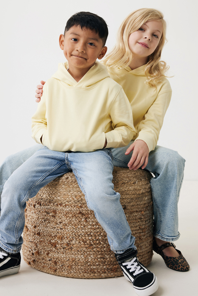 IQONIQ Yengo kids recycled katoen hoodie met steekzakken