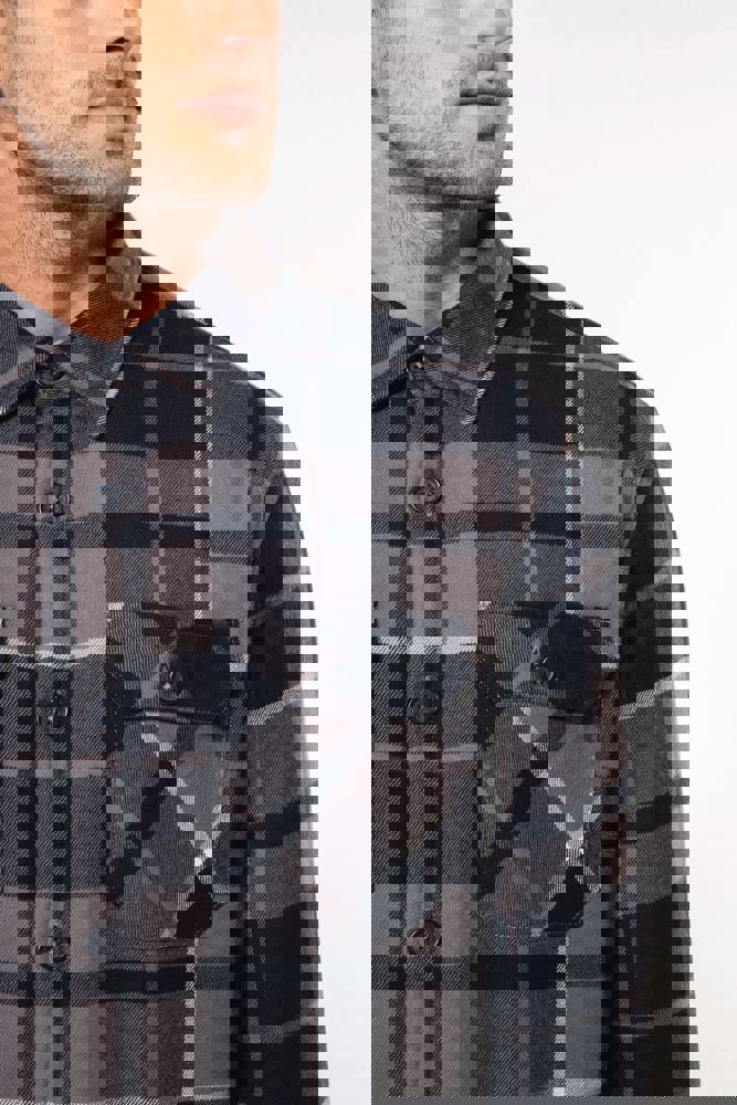 K579 - Geruit overshirt met sherpavoering