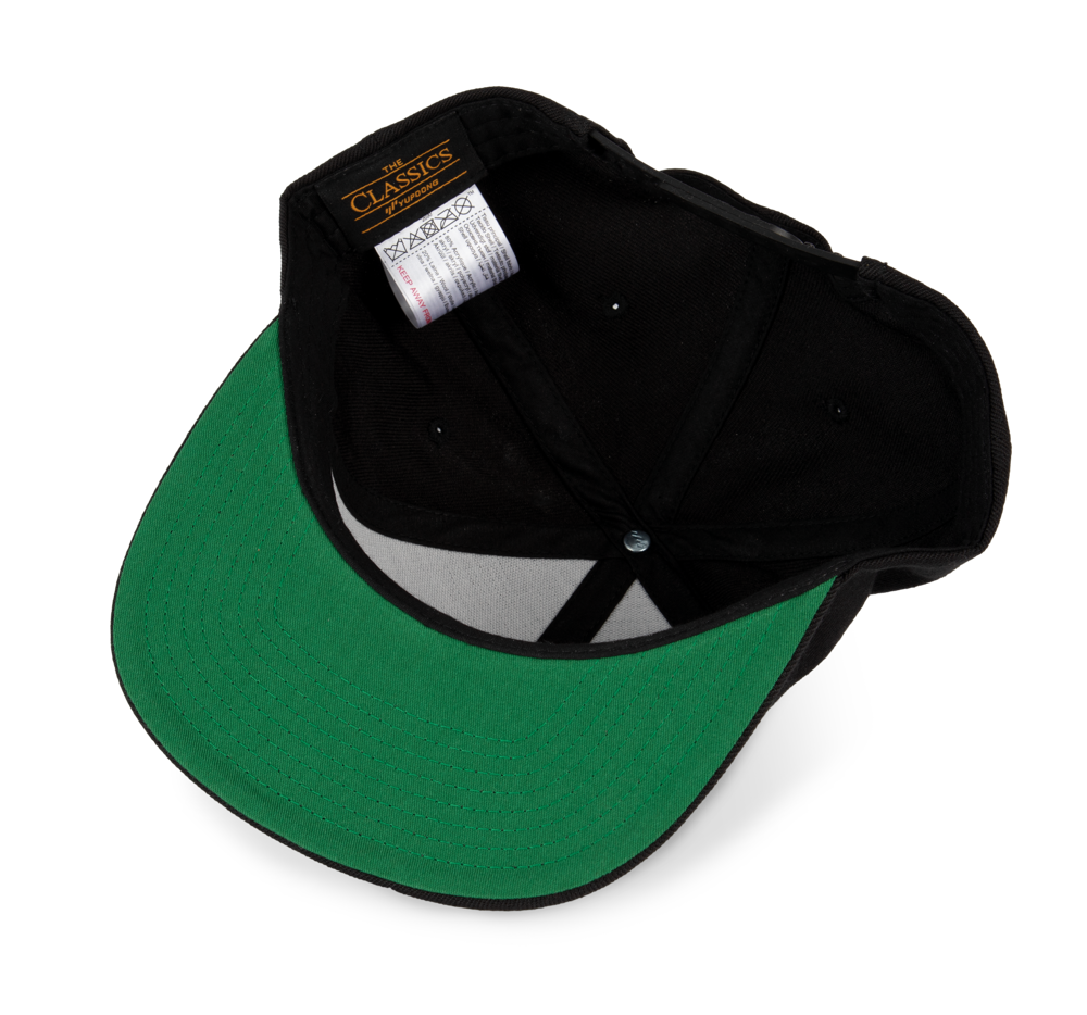 KP910 - Flexfit pet met platte zonneklep - 6 panelen