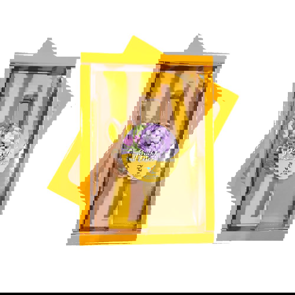 Paaschocoladeletter in doos met personaliseerbare sticker