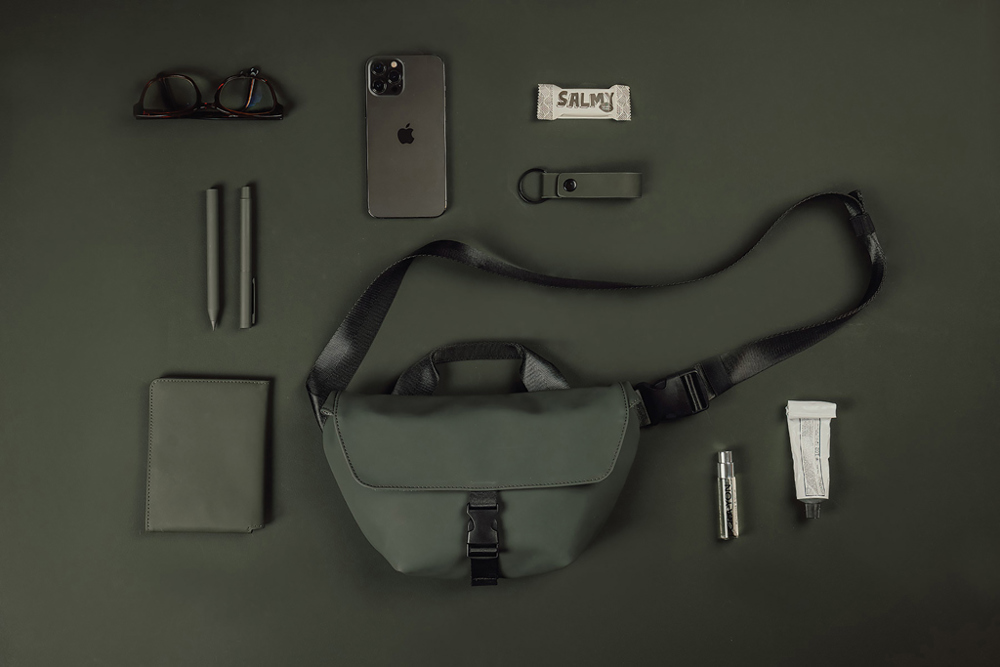 VINGA Baltimore RCS sling bag