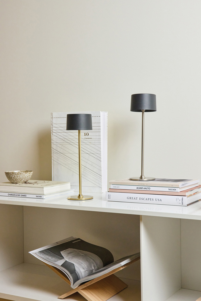 VINGA Nauro RCS tafel lamp