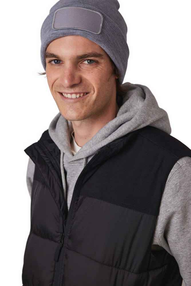 KP895 - Muts met patch