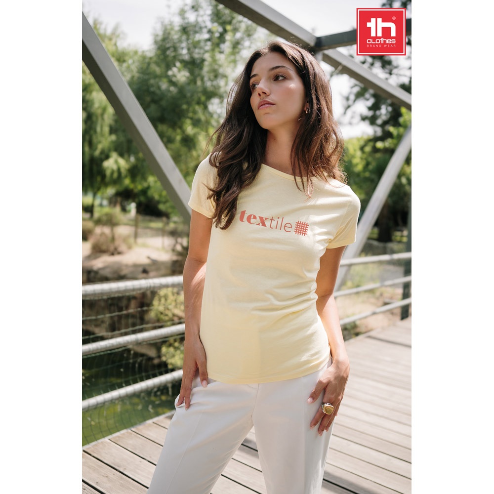 THC SOFIA. Katoenen dames-T-shirt met riem