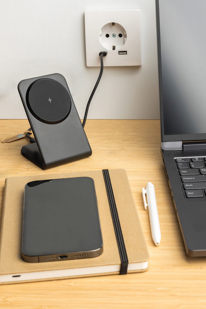 VoltPerch RCS rplastic magnetische draadloze 15W oplader